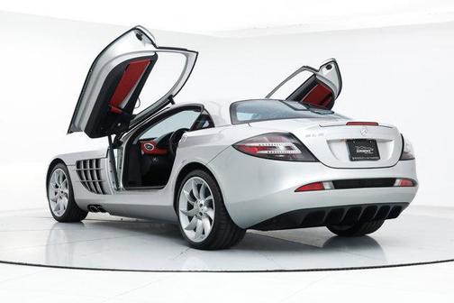 2006 Mercedes-Benz SLR McLaren 2dr Cpe 5.5L