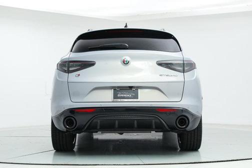 2025 Alfa Romeo Stelvio Sprint AWD