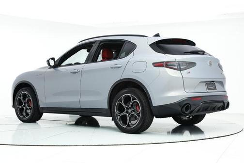 2025 Alfa Romeo Stelvio Sprint AWD