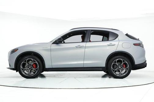 2025 Alfa Romeo Stelvio Sprint AWD