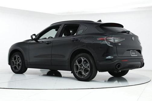 2025 Alfa Romeo Stelvio Sprint AWD