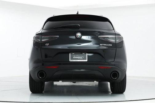 2025 Alfa Romeo Stelvio Sprint AWD