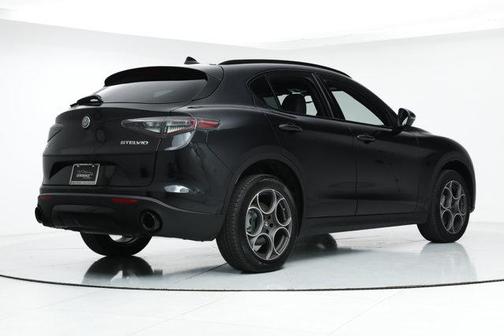 2025 Alfa Romeo Stelvio Sprint AWD