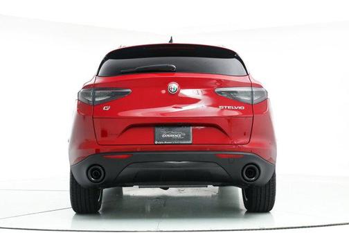 2025 Alfa Romeo Stelvio Sprint