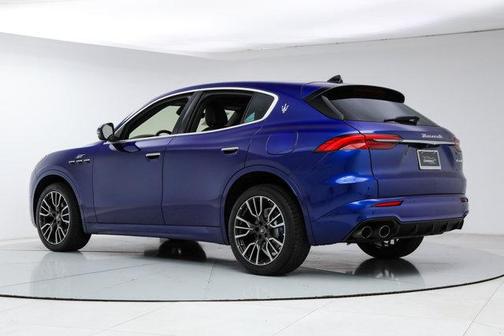 Blue 2023 Maserati Grecale GT