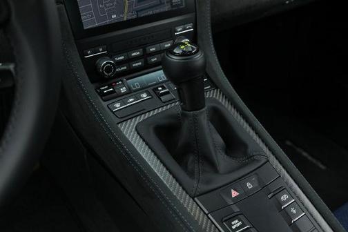 2025 Porsche 718 Cayman GT4 RS