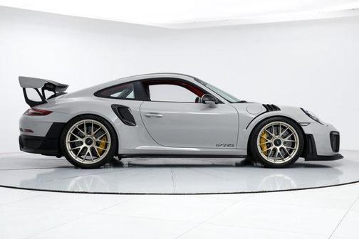 Chalk 2018 Porsche 911 GT2 RS