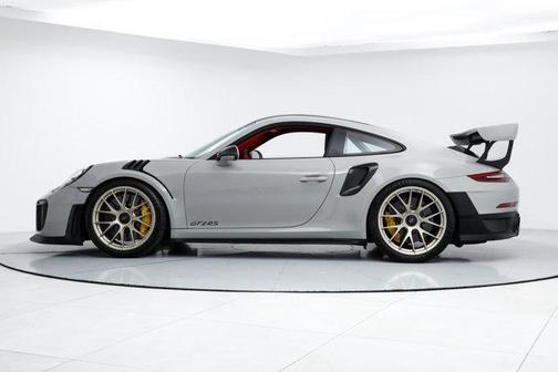 Chalk 2018 Porsche 911 GT2 RS