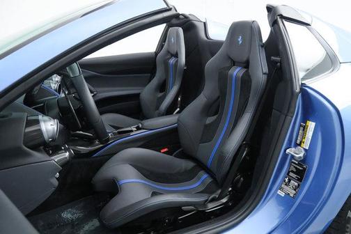 2022 Ferrari 812 GTS Convertible