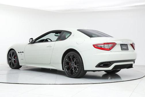 2014 Maserati GranTurismo Sport