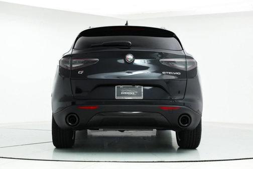 2025 Alfa Romeo Stelvio Sprint
