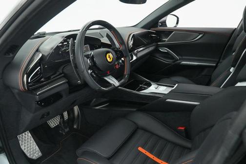 Grigio Titanio Metall 2024 Ferrari Purosangue AWD