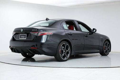 2025 Alfa Romeo Giulia RWD