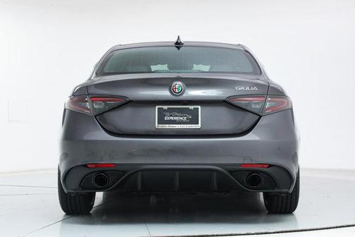 2025 Alfa Romeo Giulia RWD
