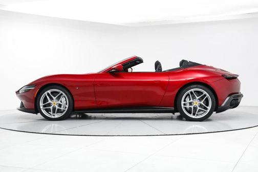 2024 Ferrari Roma Spider