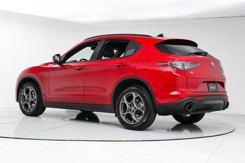 2025 Alfa Romeo Stelvio Sprint AWD