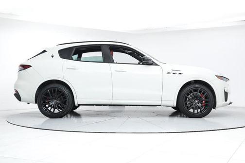 2022 Maserati Levante Modena
