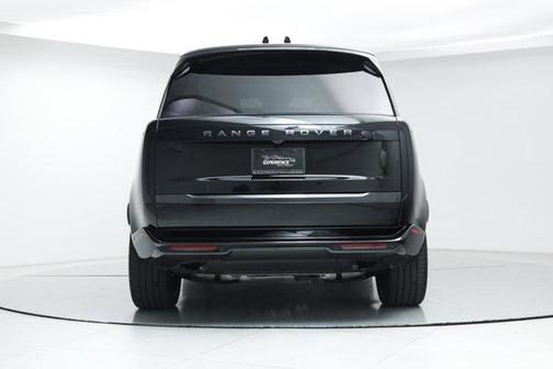 2025 Land Rover Range Rover P400 SE 7 Seat