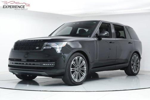 2025 Land Rover Range Rover P400 SE 7 Seat
