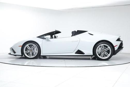 2023 Lamborghini Huracan EVO Spyder RWD