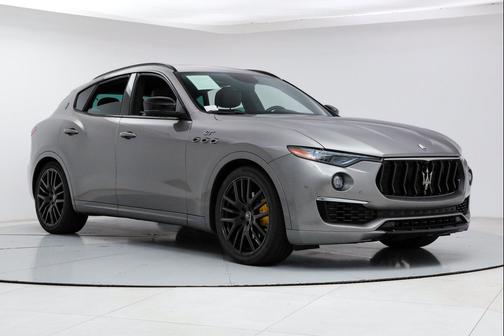 Grigio Metallic 2022 Maserati Levante GT