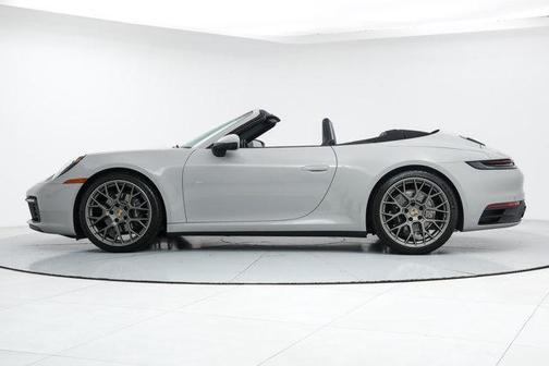 2024 Porsche 911 Carrera
