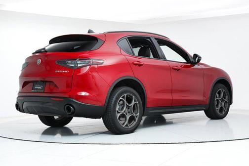 2025 Alfa Romeo Stelvio Sprint AWD