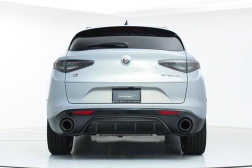 2025 Alfa Romeo Stelvio Sprint AWD