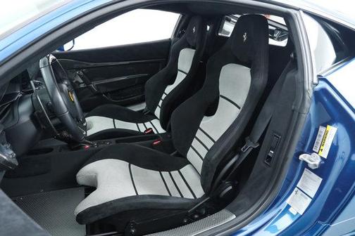 2015 Ferrari 458 Speciale Base