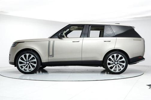2025 Land Rover Range Rover P530 Autobiography