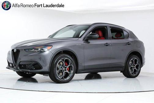 2025 Alfa Romeo Stelvio Sprint AWD