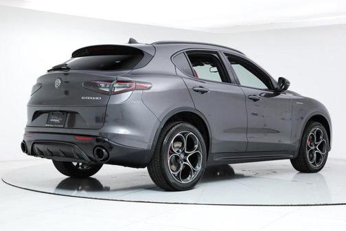 2025 Alfa Romeo Stelvio Sprint AWD