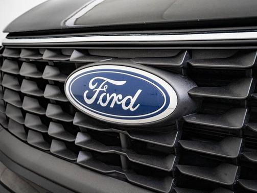 Agate Black Metallic 2024 Ford Escape PHEV PHEV