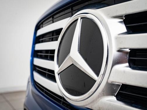 2024 Mercedes-Benz GLB 250 Base