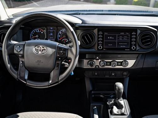 2020 Toyota Tacoma SR