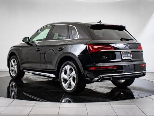2024 Audi Q5 S line Premium Plus