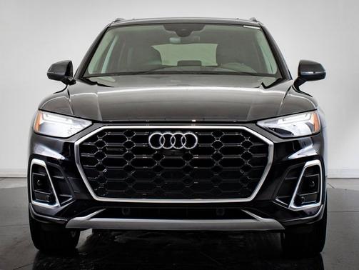 2024 Audi Q5 S line Premium Plus
