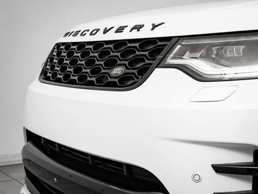 White 2023 Land Rover Discovery S R-Dynamic