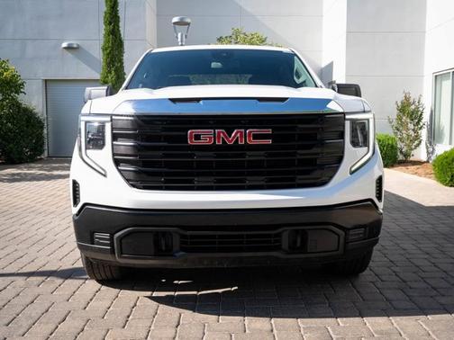 2022 GMC Sierra 1500 Pro