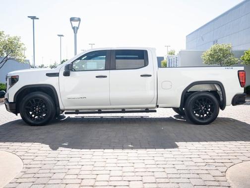 2022 GMC Sierra 1500 Pro