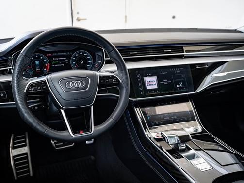 2022 Audi S8 4.0T