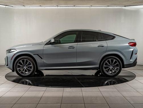 Brooklyn Gray Metallic 2024 BMW X6 xDrive40i