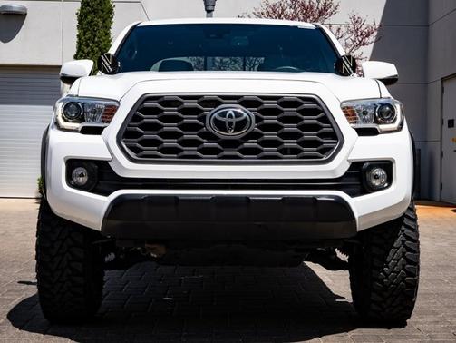 2020 Toyota Tacoma Base