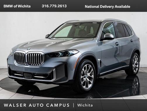Gray Metallic 2025 BMW X5 xDrive40i