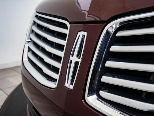 Burgundy Velvet Metallic Tinted Clearcoat 2016 Lincoln MKC Reserve