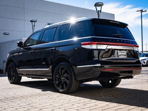 2024 Lincoln Navigator Reserve