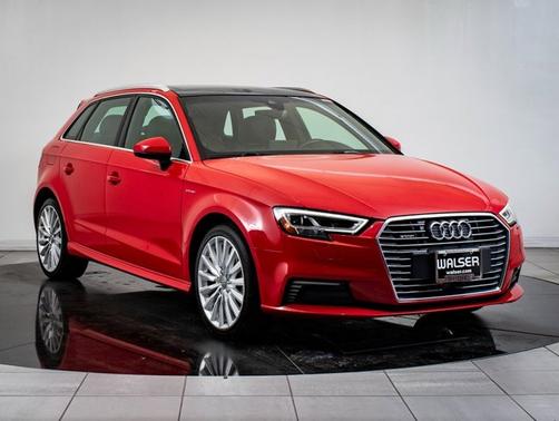 2017 Audi A3 e-tron Prestige