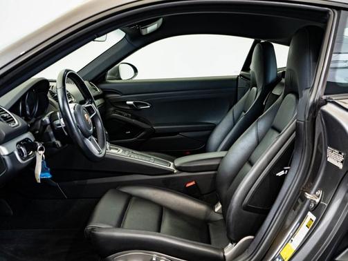 2018 Porsche 718 Cayman S