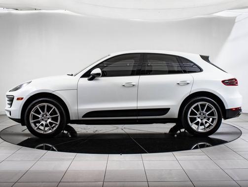 2018 Porsche Macan Base