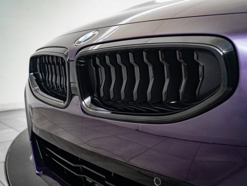 2024 BMW 230 230i